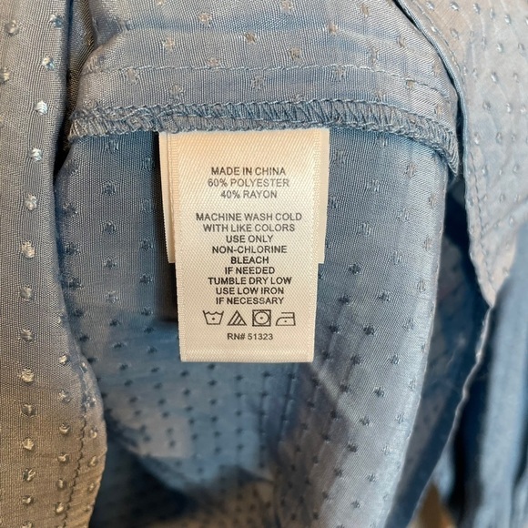 1.State Dot Jacquard Button Front Top Storm Blue V-Neck XS New - Picture 5 of 7